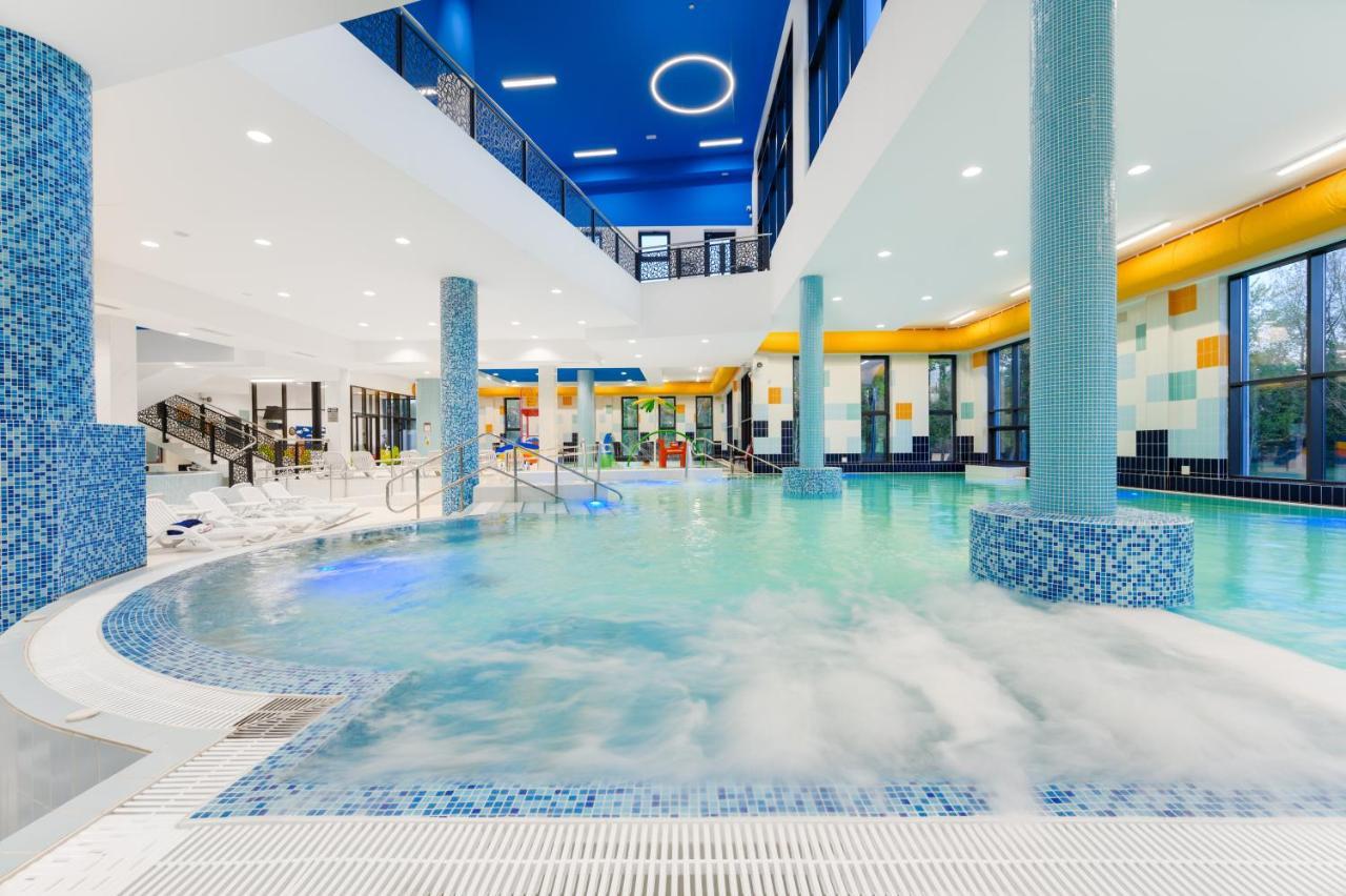 Adica Prenociste Sport Wellness Centar - Bazeni Hostel Ada Exterior photo